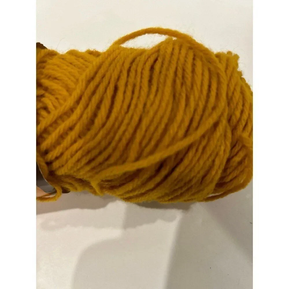 Lion Brand Sayelle 4ply 4oz acrylic antique gold vintage 1pc yarn